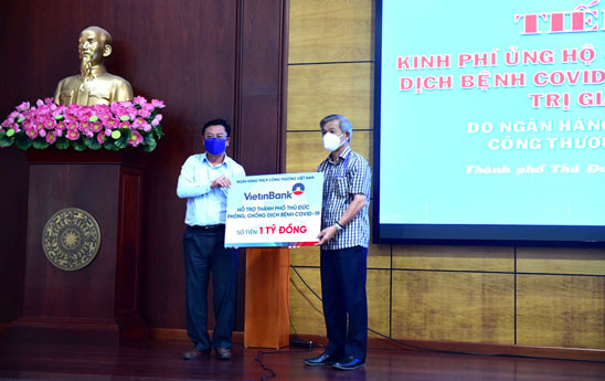 VietinBank hỗ trợ TP. Thủ Đức phòng, chống dịch COVID-19