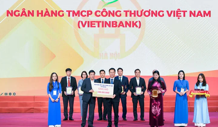 VietinBank ủng hộ 1 tỷ đồng chung tay vì người nghèo