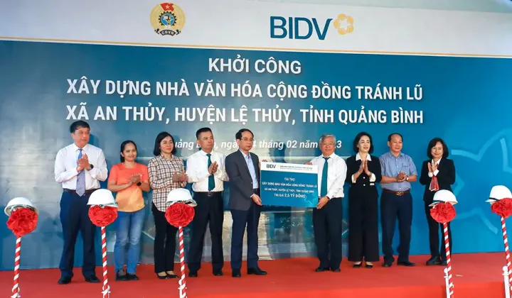 BIDV tặng nhà văn hóa cộng đồng tránh lũ tại Quảng Bình