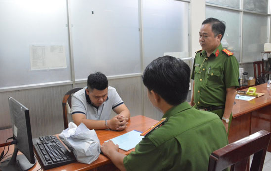 Công an TP Hồ Chí Minh đã triệt phá đường dây mạo danh ngân hàng để lừa đảo