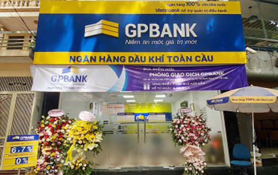 GPBank Vĩnh Hoàng thay đổi tên và địa điểm
