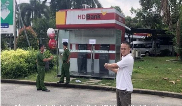 Long An phát hiện vụ trộm tại cây ATM bằng hình thức tinh vi