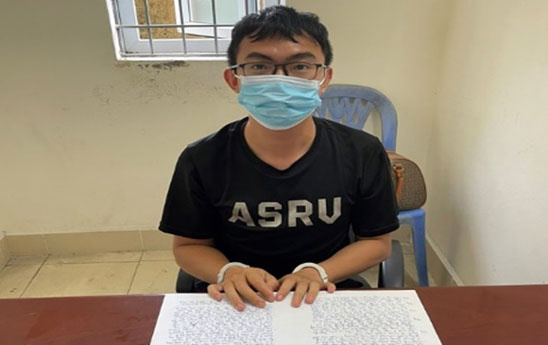 Lừa hơn 1 tỷ đồng để chơi chứng khoán trực tuyến