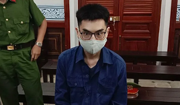 Nhân viên chiếm đoạt tiền của ngân hàng qua thủ đoạn điều chỉnh tỉ giá
