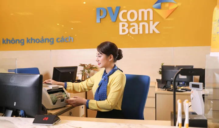 PVcomBank phục vụ giao dịch tại quầy đến chiều 30 Tết