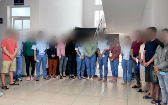 Thuê người mở hơn 100 tài khoản ngân hàng sử dụng vào mục đích bất chính