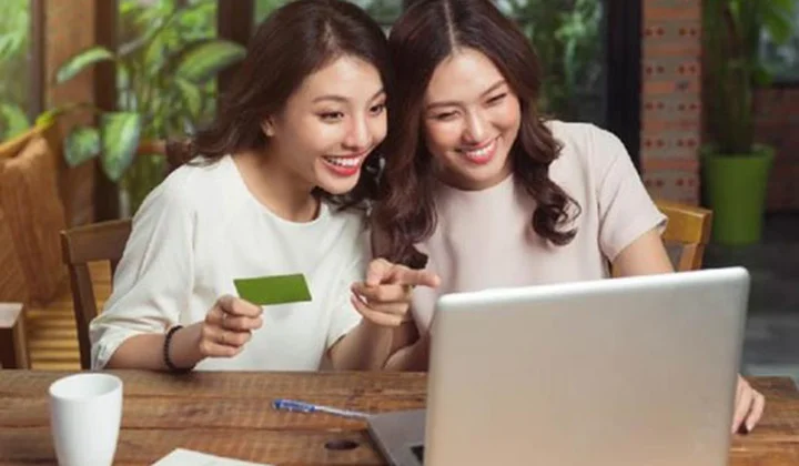 Viecombank triển khai tính năng tra cứu thông tin sổ tiết kiệm trên website