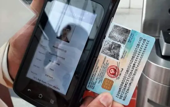 Công an khuyến cáo người dân không nên cho mượn căn cước gắn chip