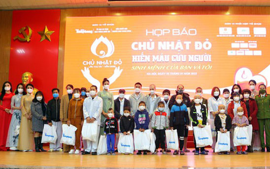 BacABank, Tập đoàn TH và NASU tiếp tục đồng hành cùng hành trình “Chủ nhật Đỏ" 2022