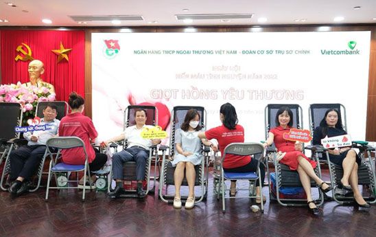 Đoàn viên Trụ Sở chính Vietcombank tổ chức ngày hội hiến máu tình nguyện năm 2022