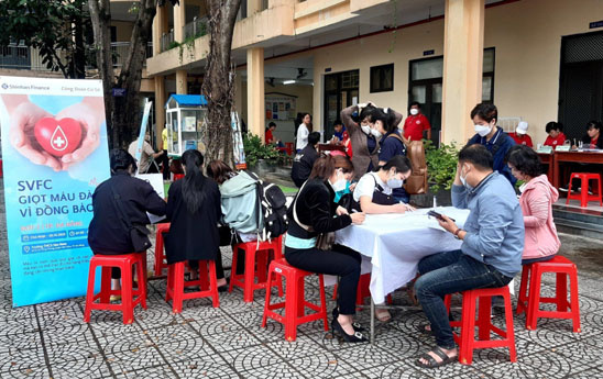 Shinhan Finance tích cực tham gia chương trình “Giọt máu đào vì đồng bào” tại TP. Đà Nẵng
