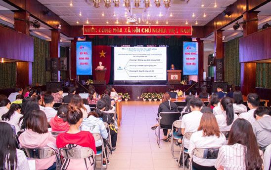 Triển khai “Bộ chuẩn mực đạo đức nghề nghiệp và quy tắc ứng xử của cán bộ ngân hàng” tại TP.Hồ Chí Minh