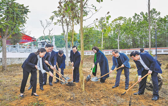 Vì một Việt Nam hùng cường