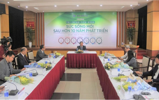 Tín dụng tiêu dùng vẫn nhiều băn khoăn về hành lang pháp lý