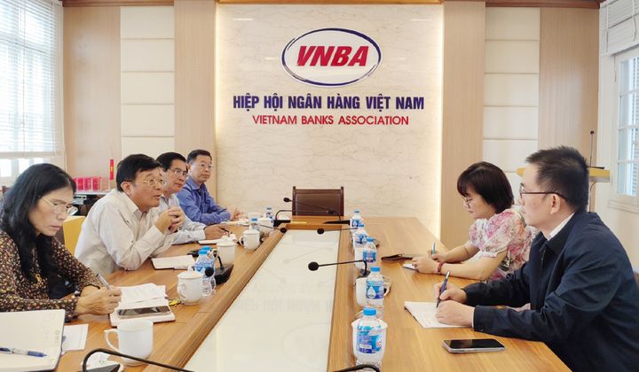 Amazon Web Services mong muốn hợp tác với Hiệp hội Ngân hàng Việt Nam