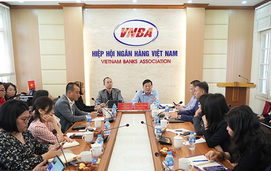 Câu lạc bộ Tài chính Tiêu dùng tổ chức hội nghị công tác thu hồi nợ