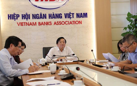 Tổng Thư ký Hiệp hội Ngân hàng họp trực tuyến với Câu lạc bộ Fintech