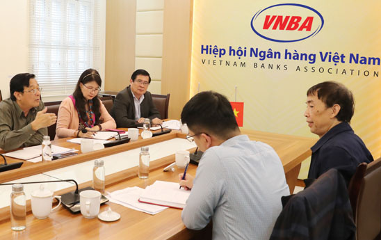 Tỷ lệ sở hữu cổ phần của nhà đầu tư nước ngoài tại các tổ chức tín dụng - nhìn từ thực tiễn