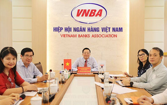 VNBA và AIC xúc tiến hợp tác nâng cao chuyển đổi số ngành ngân hàng Việt Nam