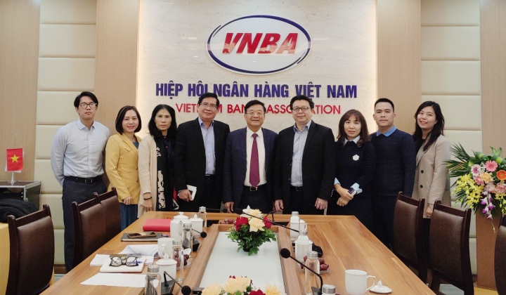 Tổng Thư ký Nguyễn Quốc Hùng tiếp, làm việc với Chủ tịch, Tổng Biên tập Tạp chí The Asean Banker