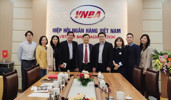 Tổng Thư ký Nguyễn Quốc Hùng tiếp, làm việc với Chủ tịch, Tổng Biên tập Tạp chí The Asean Banker