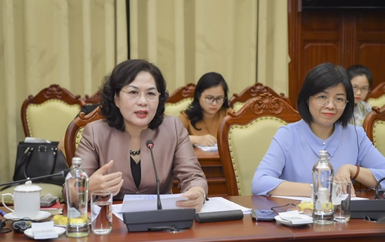 Thống đốc Nguyễn Thị Hồng tiếp xã giao Đoàn tham vấn Điều IV – IMF