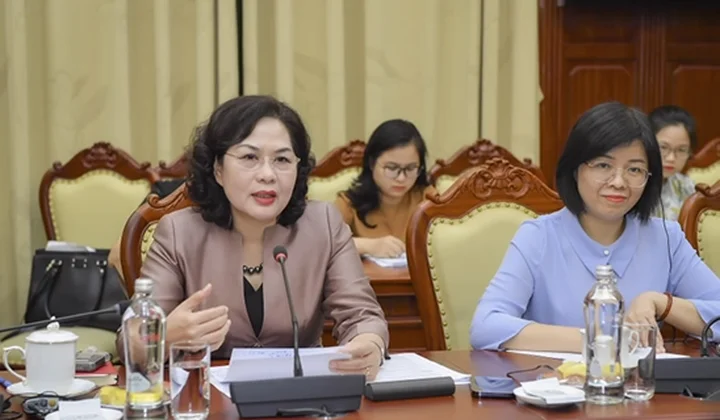 Thống đốc Nguyễn Thị Hồng tiếp xã giao Đoàn tham vấn Điều IV – IMF