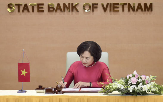 Ký Thỏa thuận Dự án Đào tạo cán bộ quản lý ngân hàng do Chính phủ Thụy Sỹ tài trợ