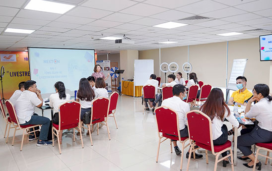 VNPost triển khai chương trình đào tạo “Livestream bán hàng chuyên nghiệp”