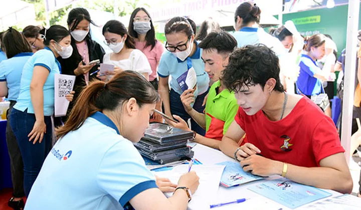 VietinBank đồng hành cùng “Ngày hội thực tập và việc làm HUB” lần thứ 15