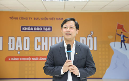 Vietnam Post bế giảng chương trình đào tạo “Lãnh đạo chuyển đổi”