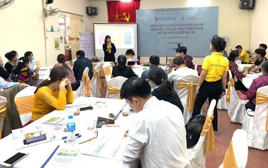 Vietnam Post đào tạo "Kỹ năng kinh doanh trên nền tảng số, phát triển kinh tế tập thể và Hợp tác xã"