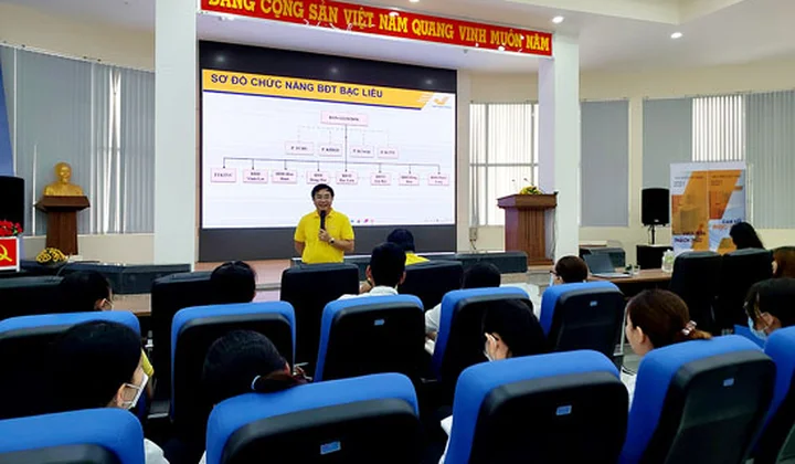 Vietnam Post đào tạo cho nhân viên mới công tác tại Khối văn phòng Bưu điện tỉnh Bạc Liêu