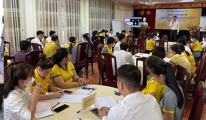 Vietnam Post đào tạo kỹ năng cho đội ngũ bán hàng và giám sát bán hàng tỉnh Lào Cai