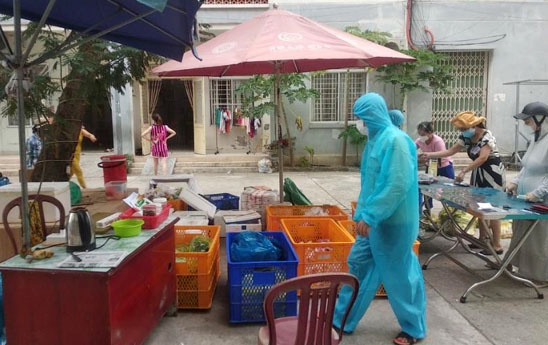 Bưu điện Đà Nẵng cung cấp thực phẩm tươi sống trong các khu cách ly