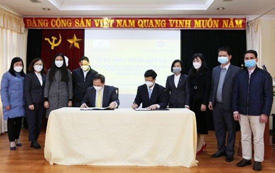 Bưu điện Lào Cai hợp tác “Hỗ trợ nông dân chuyển đổi số trong sản xuất và tiêu thụ nông sản, hàng hoá"