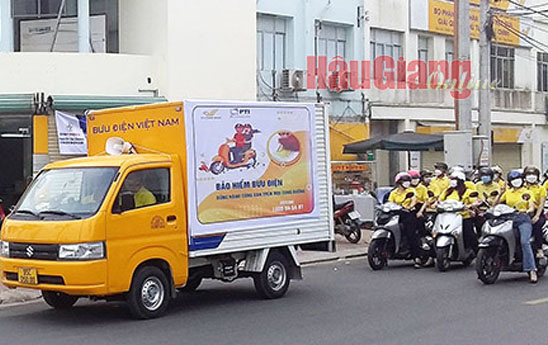 Bưu điện tỉnh Hậu Giang ra quân tuyên truyền chính sách bảo hiểm y tế, bảo hiểm xã hội tự nguyện