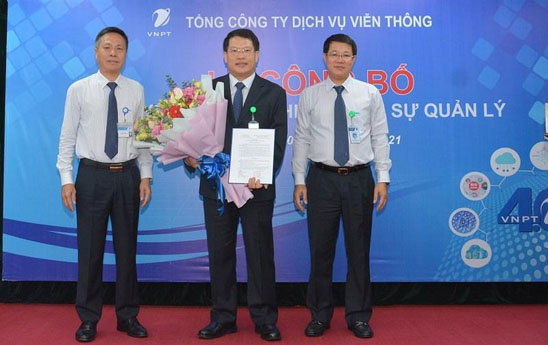 Ông Nguyễn Văn Tấn giữ chức vụ Phó Tổng giám đốc VNPT VinaPhone