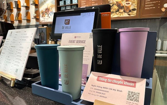 QR Code lên ngôi, tiền mặt không còn là “vua”