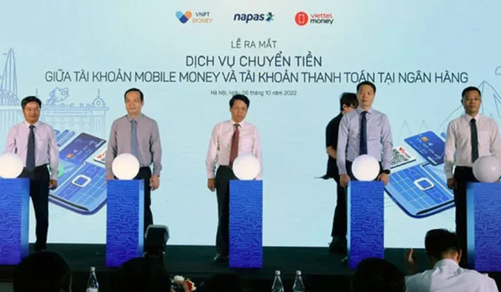 Liên thông chuyển tiền giữa tài khoản thanh toán tại ngân hàng và Mobile Money