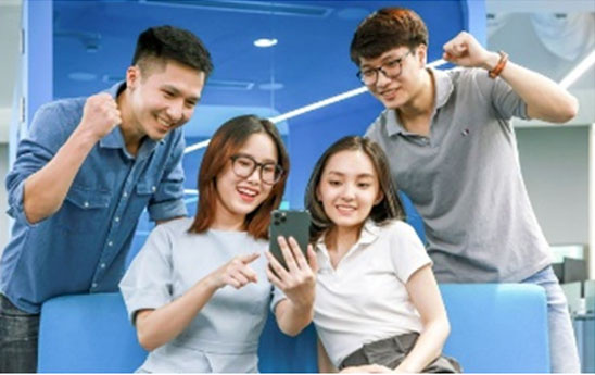 VNPAY giảm giá 50% cho khách hàng đặt mua vé V.League 2022