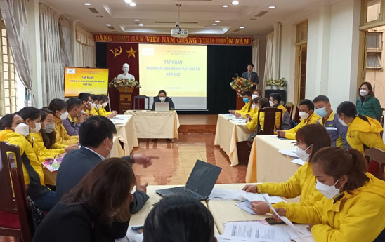Vietnam Post Lào Cai đào tạo kinh doanh cho nhân viên Bưu điện Văn hóa xã