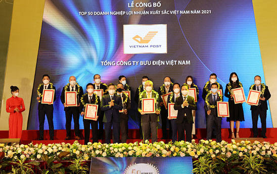 Vietnam Post Top 50 doanh nghiệp lợi nhuận xuất sắc Việt Nam 2021
