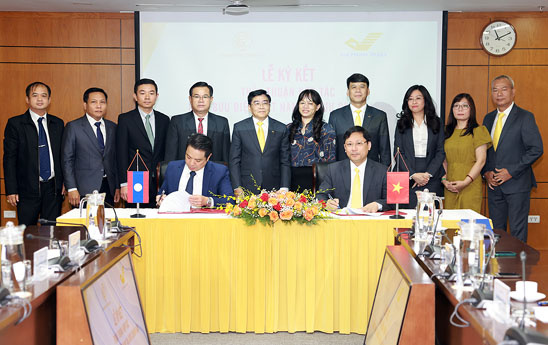 Vietnam Post và Lao Post tăng cường hợp tác để trở thành điểm sáng trong quan hệ song phương Việt - Lào