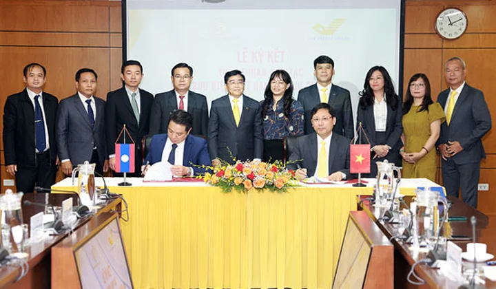 Vietnam Post và Lao Post tăng cường hợp tác để trở thành điểm sáng trong quan hệ song phương Việt - Lào