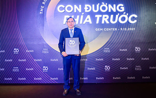 ACB trong Top 50 công ty niêm yết tốt nhất Việt Nam