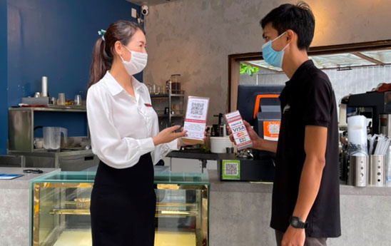 Agribank Kon Tum đẩy mạnh dịch vụ thanh toán không dùng tiền mặt