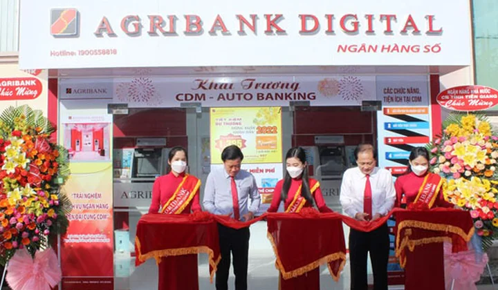 Agribank Tiền Giang đưa vào hoạt động 02 CDM