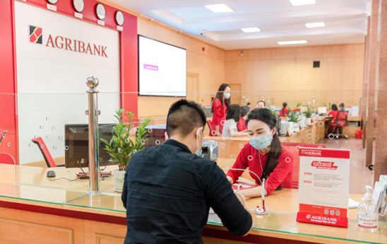 Agribank tiếp tục miễn 100% phí dịch vụ cho khách hàng tại các tỉnh, thành phố thực hiện cách ly xã hội theo Chỉ thị 16