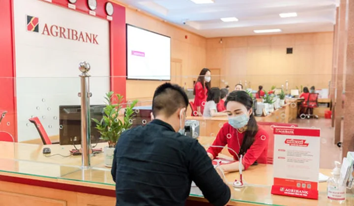 Agribank tiếp tục miễn 100% phí dịch vụ cho khách hàng tại các tỉnh, thành phố thực hiện cách ly xã hội theo Chỉ thị 16